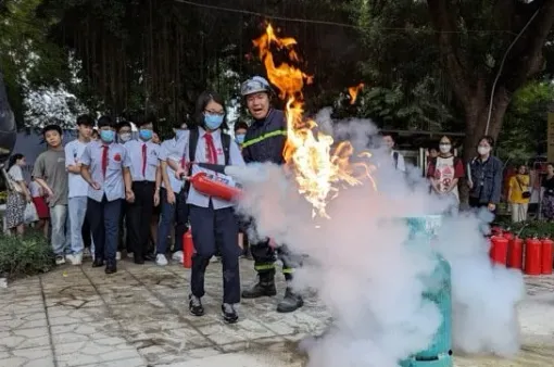 Huấn luyện kỹ năng phòng cháy, chữa cháy tại cộng đồng