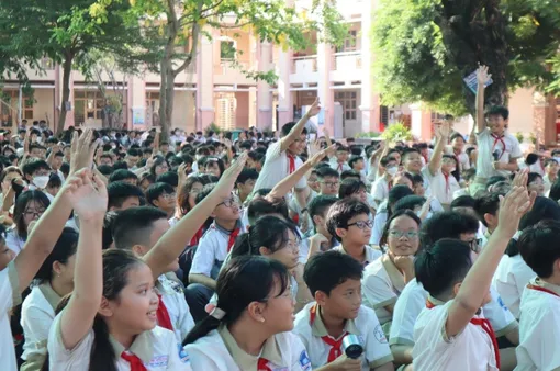 Học sinh nâng cao kỹ năng nhận diện và phòng ngừa tin giả