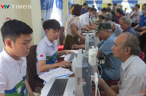Quảng Trị: Khám và cấp thuốc miễn phí cho hơn 300 hộ gia đình chính sách
