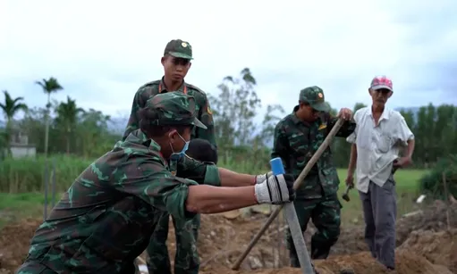 Efforts to rebuild homes after floods