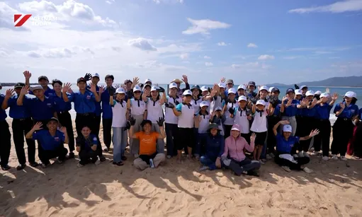 Joining hands for the marine environment