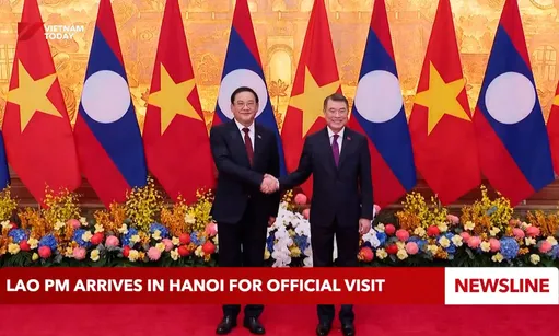 Lao Prime Minister arrives in Hà Nội for official visit