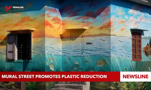 Mural street promotes plastic reduction
