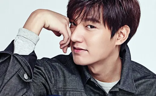 Lee Min Ho “đốn tim” fan nữ trong loạt ảnh mới