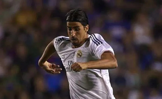Khedira phớt lờ Man Utd, quyết bám trụ tại Real