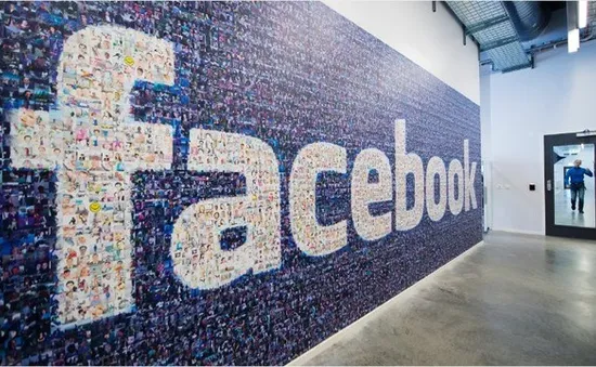 Facebook cán mốc 1,55 tỷ người dùng