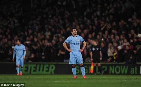 Crystal Palace 2-1 Man City: Tan giấc mộng hoa