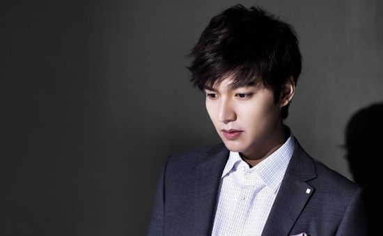 Lee Min Ho giận dữ vì hình ảnh bị sử dụng trái phép