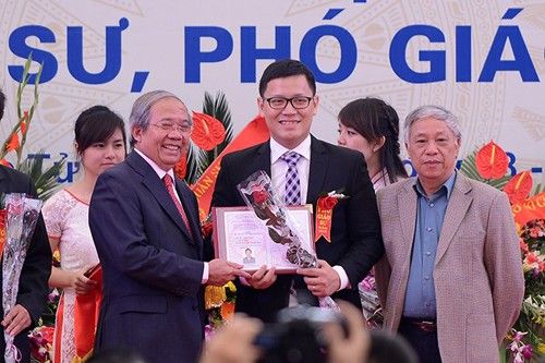 PGS trẻ nhất Việt Nam "tràn đầy tự hào" khi tham gia diễu binh, diễu hành mừng 70 năm Quốc khánh