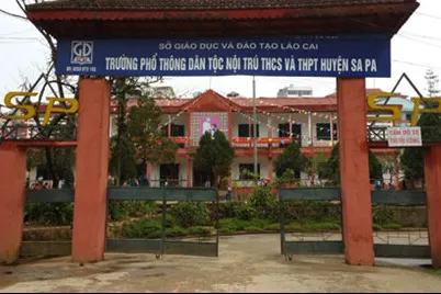 Gần 1.000 học sinh Sa Pa nghỉ  học do băng giá