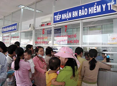 Hà Nội đặt mục tiêu ít nhất 1.000 người tham gia BHYT cấp xã, phường