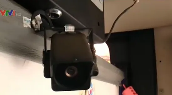 Có ít nhất 3 camera gắn trên xe bus