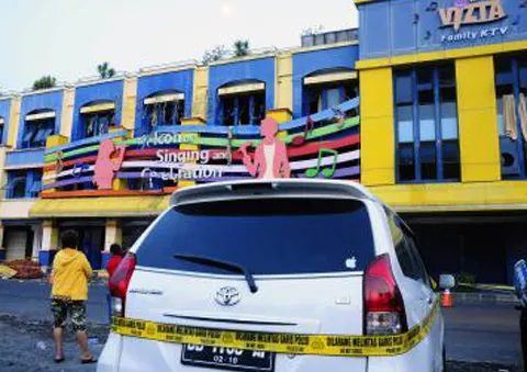 Cháy quán karaoke tại Indonesia, 12 người thiệt mạng