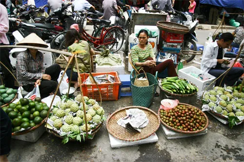 Chợ cóc: Dẹp chỗ này, phát sinh chỗ khác