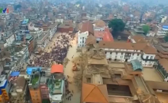 Nepal: Cộng đồng quốc tế chạy đua trong công tác cứu hộ