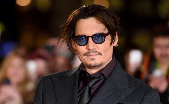 Cún cưng của Johnny Depp bị dọa giết ở Australia