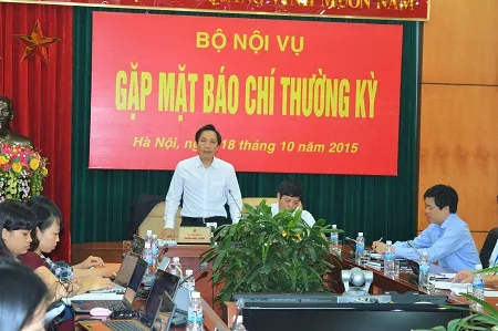 Làm rõ thông tin Hà Nội và Hà Tĩnh cắt hợp đồng hàng loạt giáo viên