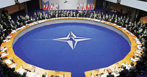 NATO nhóm họp trước việc Nga tăng cường hiện diện quân sự tại Syria