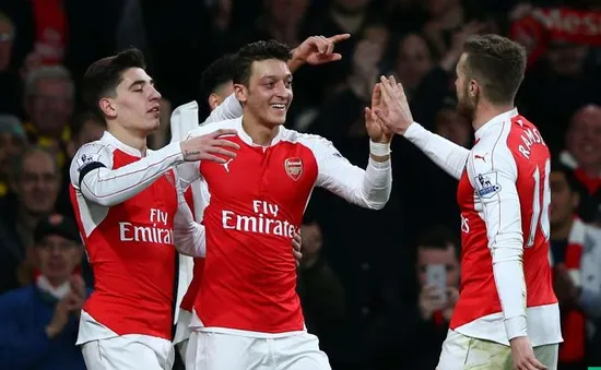 ĐHTB vòng 19 Ngoại hạng Anh: Có tên vua chuyền Ozil