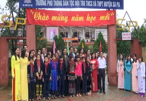 Phó Chủ tịch Quốc hội Tòng Thị Phóng làm việc tại Lào Cai