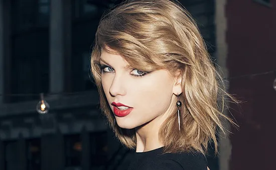 Taylor Swift dẫn đầu Hot 100 của Maxim