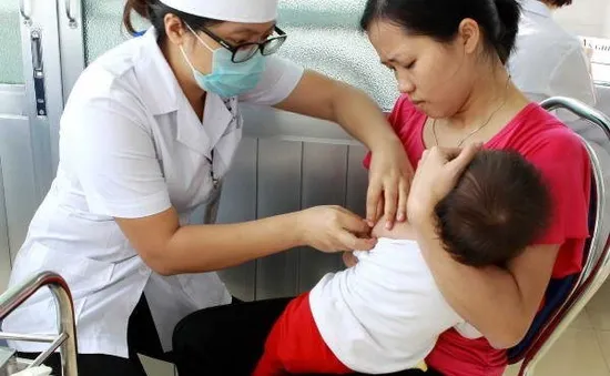 Việt Nam sẽ có thêm 49.000 liều vaccine 6 trong 1 trong năm 2016