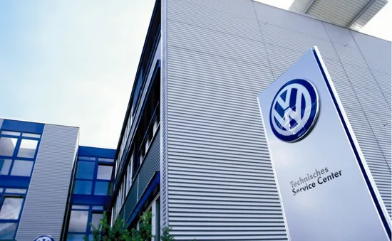 Cảnh sát Đức khám xét trụ sở hãng Volkswagen