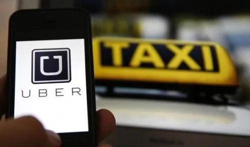 Uber giảm 15% giá cước tại TP.HCM