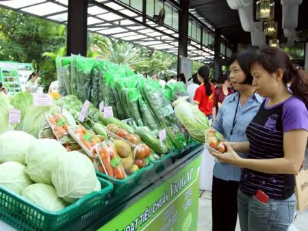 Người dân Hà Nội có chợ phiên "Nông sản an toàn"