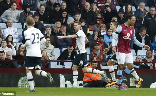 Harry Kane tỏa sáng, Tottenham thổi lửa vào lưng Leicester City