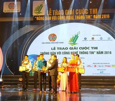 Chủ nhân dự án cam Cao Phong đạt giải Nhất cuộc thi "Nông dân với CNTT"