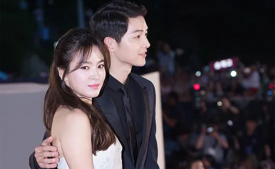 Baeksang 2016: Song Hye Kyo – Song Joong Ki trượt giải đầy nuối tiếc