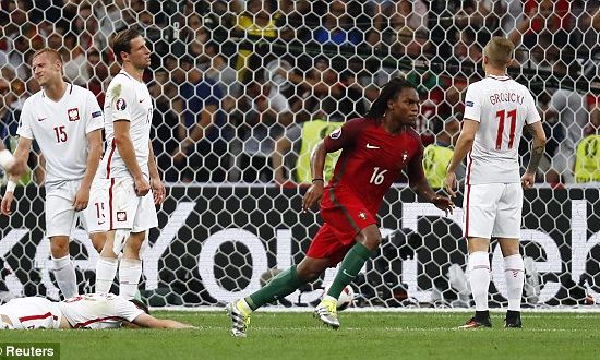 VIDEO EURO 2016: Siêu phẩm sút xa của tài năng trẻ Renato Sanches (Bồ Đào Nha)