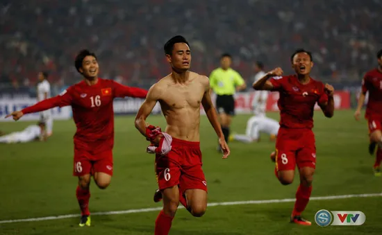 Bán kết lượt về AFF Cup 2016, ĐT Việt Nam 2-2 ĐT Indonesia: Chia tay trong tiếc nuối!