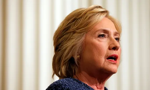 Công bố kết quả khám sức khoẻ của bà Hillary Clinton