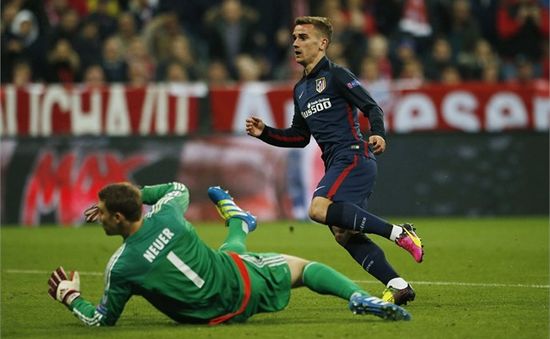 Bayern Munich 2-1 Atl Madrid: Muller, Torres đá hỏng phạt đền, Griezmann lại đóng vai người hùng