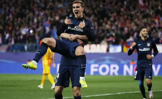 Atletico Madrid 2-0 Barcelona: "Lời nguyền" Champions League!