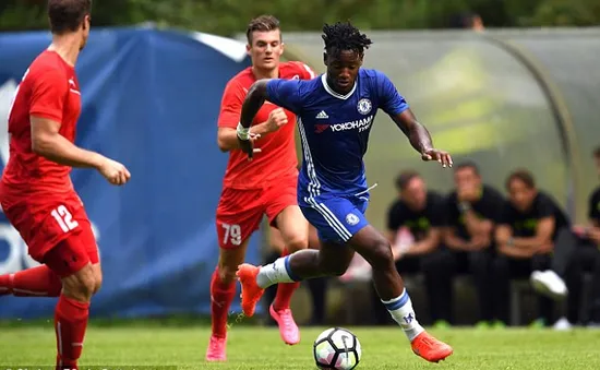 Tân binh 33 triệu Bảng của Chelsea lập cú đúp trong trận đấu bí mật