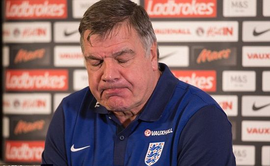 Dính bê bối với báo chí, HLV Sam Allardyce buộc phải chia tay ĐT Anh