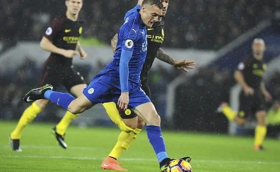 Vardy lập hat-trick, Man City thảm bại trước nhà ĐKVĐ Leicester City