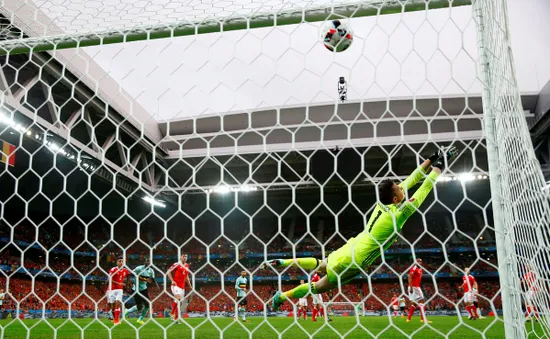 VIDEO EURO 2016: Chiêm ngưỡng cú 'nã đại bác' tuyệt đẹp của Nainggolan