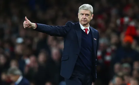 HLV Arsene Wenger lớn tiếng: Chúng tôi đã sẵn sàng chi tiền