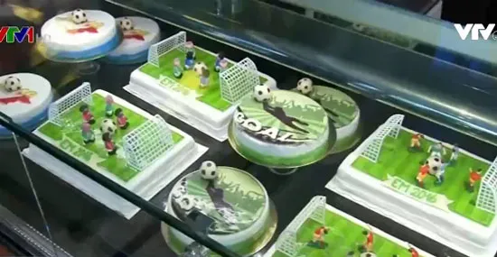 Những chiếc bánh ngọt đặc biệt mừng EURO 2016