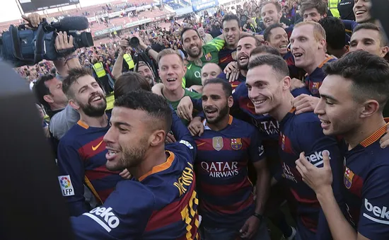 ĐKVĐ Barcelona luôn nổ súng ở Camp Nou, hưởng phạt đền nhiều nhất