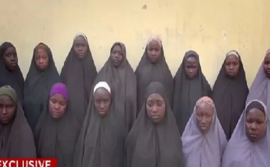 Boko Haram đăng tải video về các nữ sinh bắt cóc