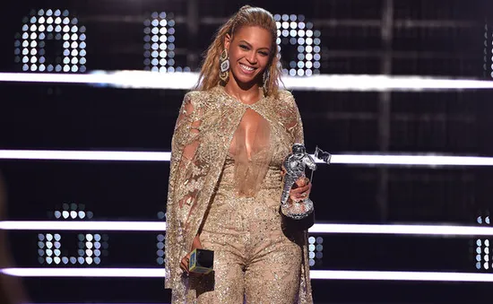 VMA 2016: Beyonce thống trị với 8 giải, Adele trắng tay ra về