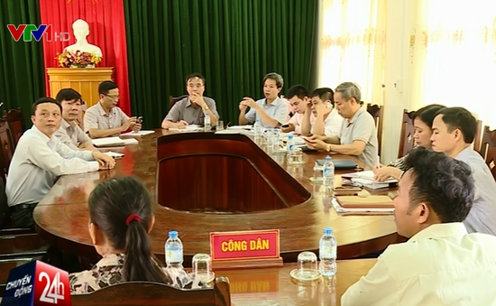 Đoàn công tác liên bộ làm việc với ngư dân Quảng Bình