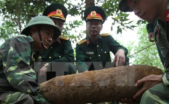 Đăk Nông: Hủy nổ thành công 2 quả bom lớn