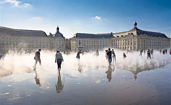 Café Sáng với VTV3: Thích thú với hồ nước tuyệt đẹp giữa lòng Bordeaux