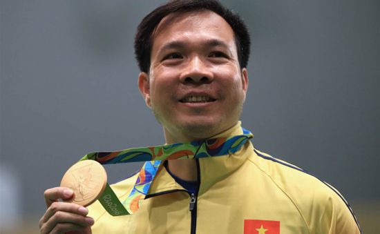 Hoàng Xuân Vinh lọt top 12 VĐV xuất sắc nhất Olympic Rio 2016